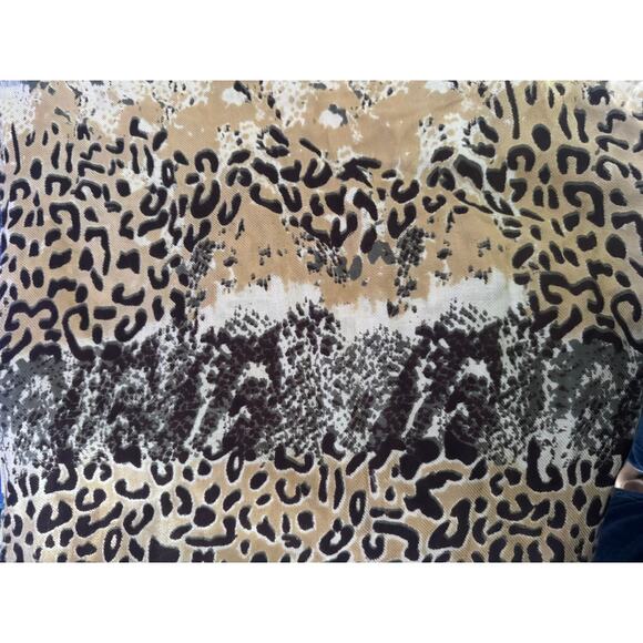 Rectangle Scarf 20" x 68" Light Fringe Lightweight Animal Cheetah Print - Picture 3 of 5